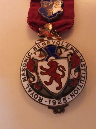 Medalla Masónica Real Benevolente 1925