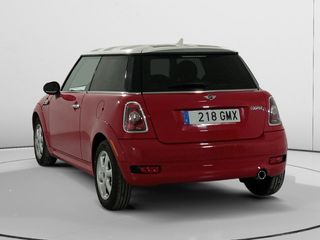 MINI Cooper Cooper D