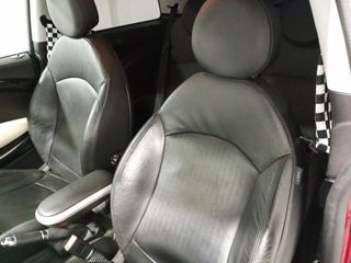 MINI Cooper Cooper D