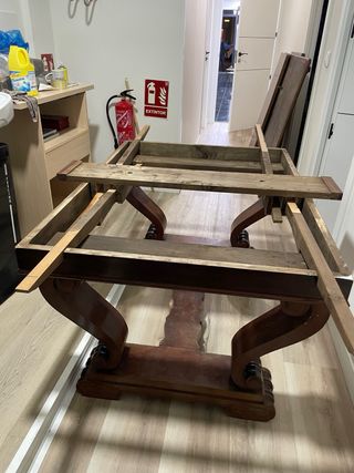 Mesa salón  extensible madera maciza