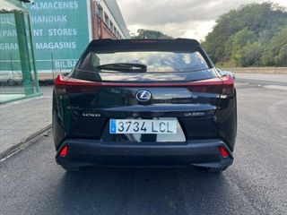 Lexus UX 250H 184 CV