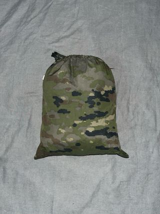 Funda impermeable de saco boscoso pixelado