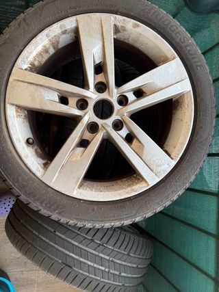 4 Llantas Bridgestone R17 225