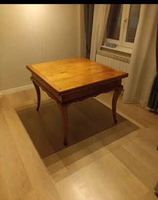 Mesa de madera para salón o comedor