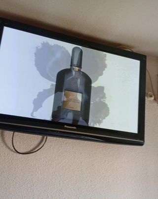 Televisión Panasonic 43 Negra y Gris