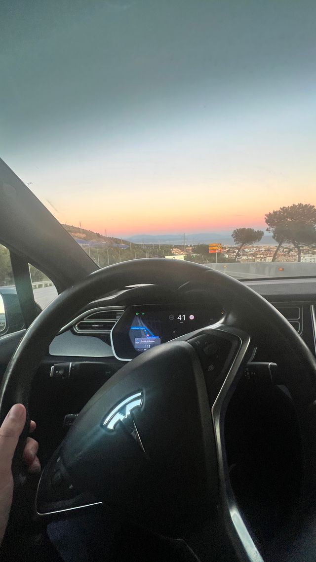 Tesla Model X 75D 6 plazas con Supercarga gratuita