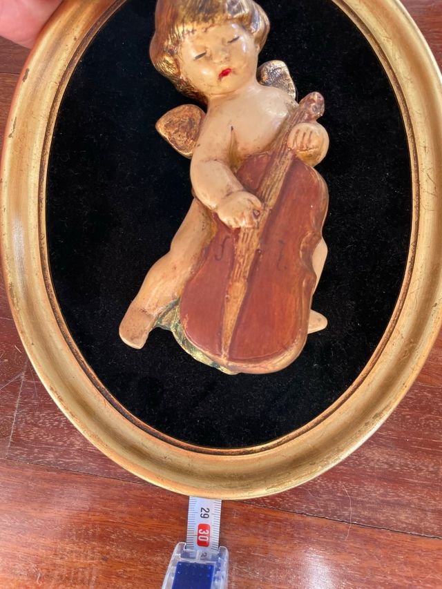 Figuras religiosas decorativas