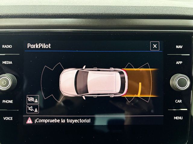 Volkswagen T-Roc Advance