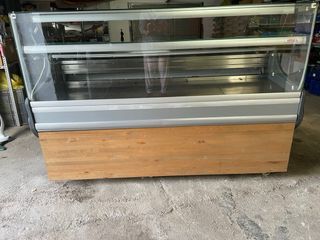 Vitrina expositora refrigerada
