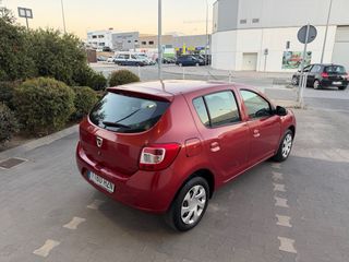 DACIA SANDERO 