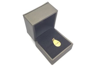 medalla oro 18k
