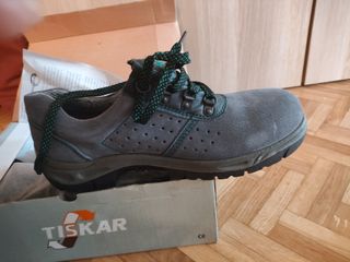 Zapatos de seguridad Tiskar grises