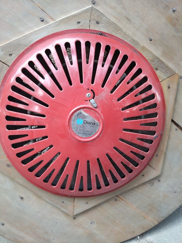 Fogão braseiro Mesa de maca de madeira retro vintage