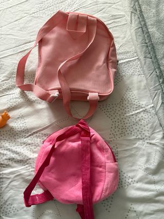 Mochilas Gaby y Hello Kitty pequeña 