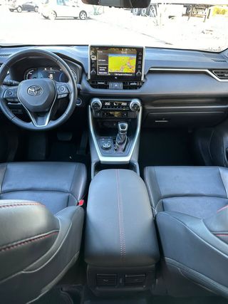 Toyota RAV4 plug-in 4x4