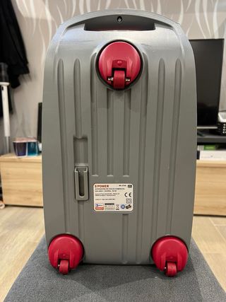 Aspirador Severin con bolsa