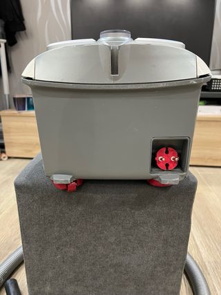 Aspirador Severin con bolsa