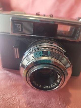 Macchina fotografica Voigtländer con obiettivo Col