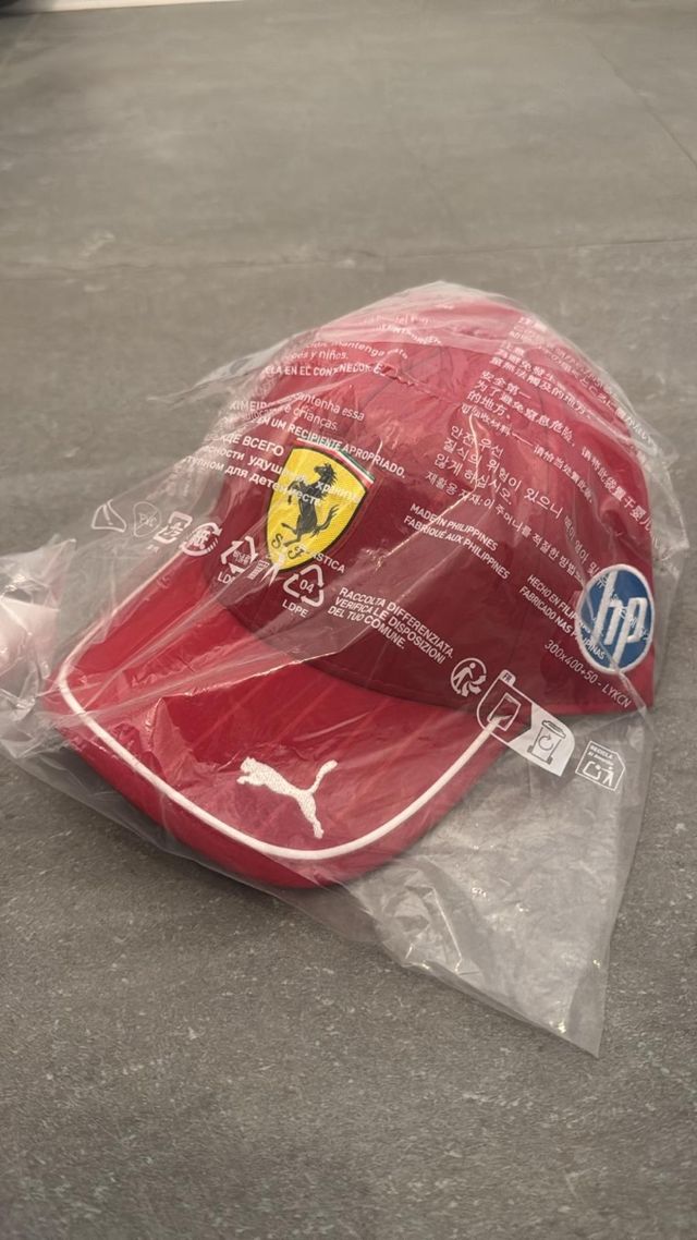 Gorra Puma Scuderia Ferrari F1 Equipo 2025