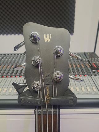 Warwick Corvette Nirvana Pasiva