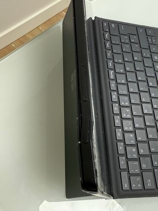 Surface Pro 7 con teclado original