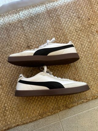 Zapatillas Puma Blancas y negras