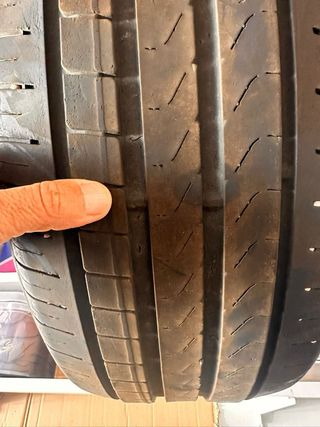 Rueda Pirelli Scorpion verde 235/50 R18 97V