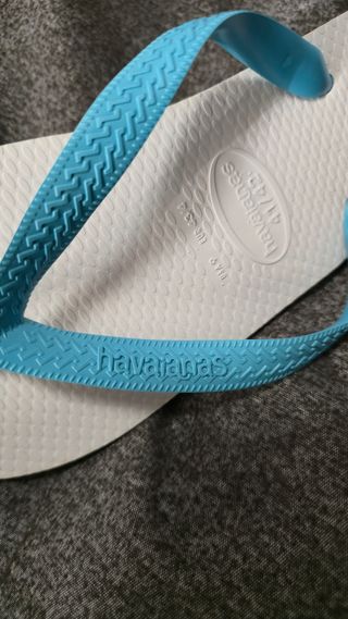 Chinelos Havaianas Novos Azul e Branco 41-42