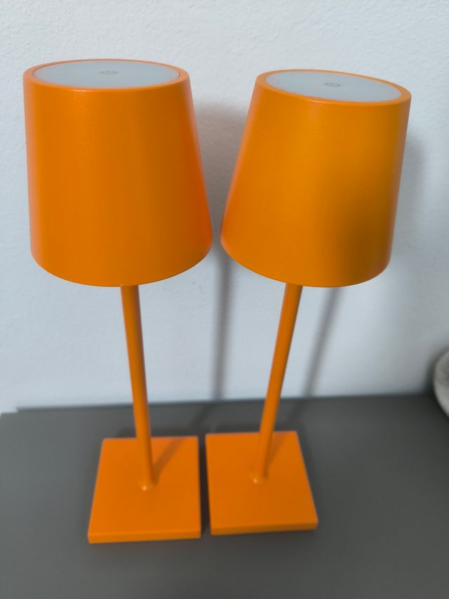 2 Lampade LED Arancioni Senza Filo