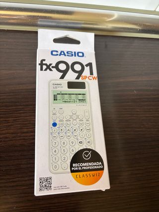 Calculadora Casio fx-991 CW sin estrenar