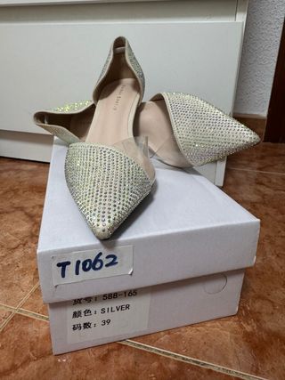 Zapatos plateados talla 39