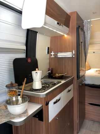GRAND CAMPER PILOTE V600G