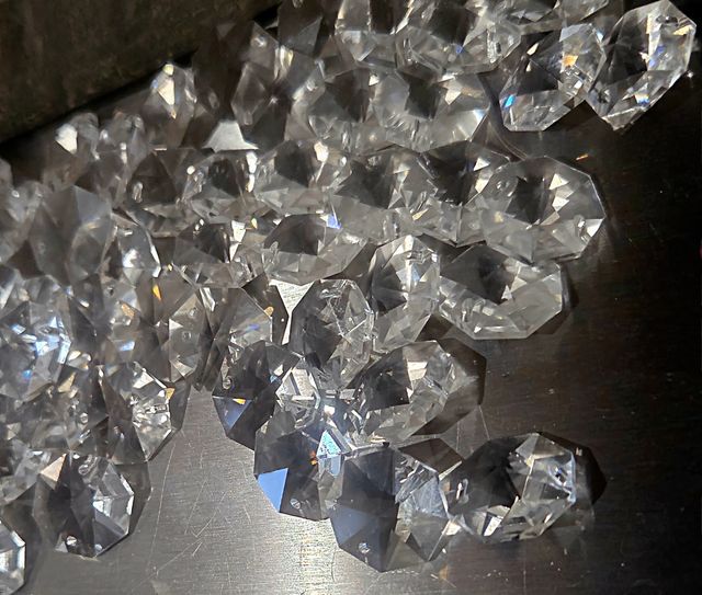 102 Cristais de joalharia facetados frente e verso