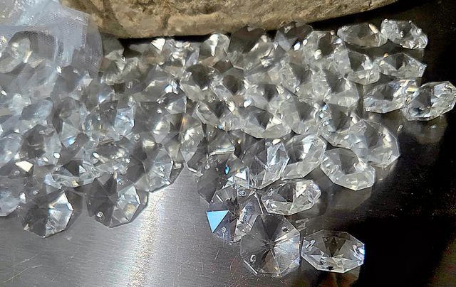 102 Cristais de joalharia facetados frente e verso