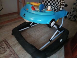 Tacatá azul con volante y tablero