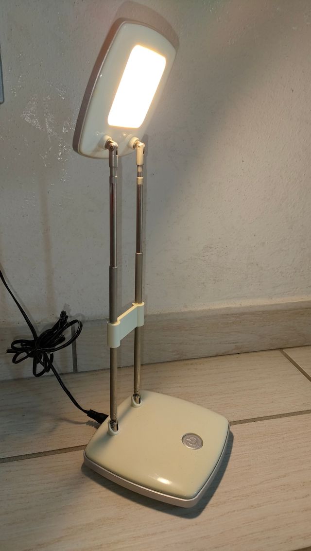 Lampada LED da tavolo Livarno Lux bianca