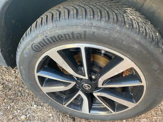 Llantas 19” con neumaticos goodyear