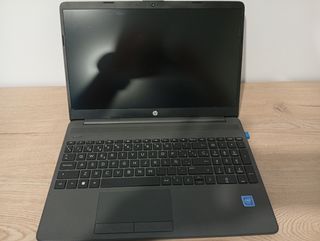 Ordenador portátil HP 250 G8 Intel Celeron N4020