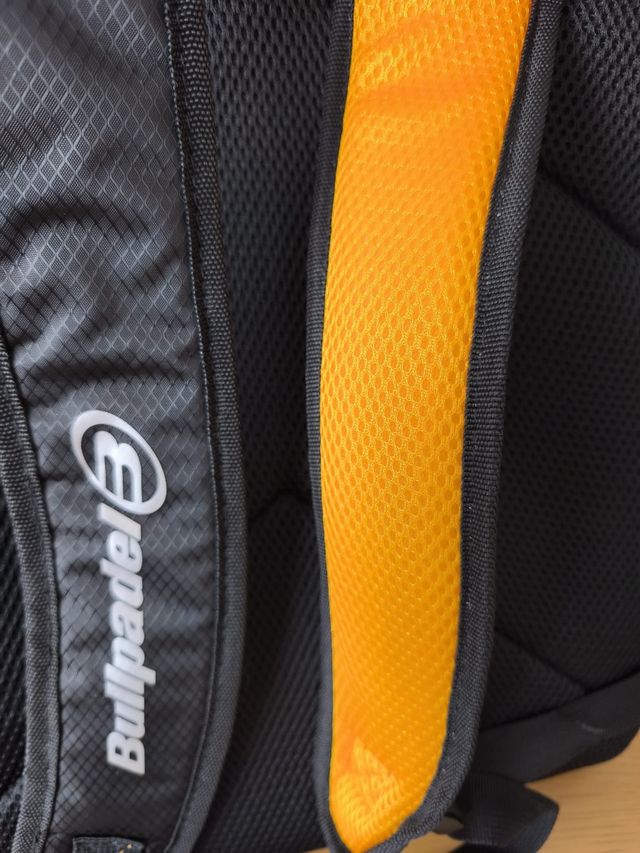 Mochila Bullpadel Negra