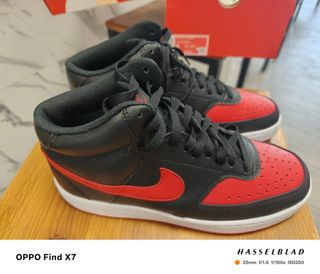Zapatillas Nike Negras y Rojas