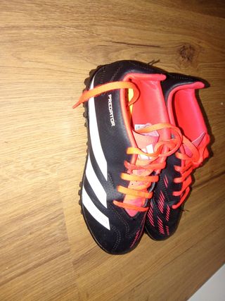 Botas de fútbol Adidas Predator Talla 34