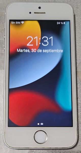 iPhone SE 64GB (2016) Silver