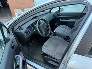 Peugeot 307 2004