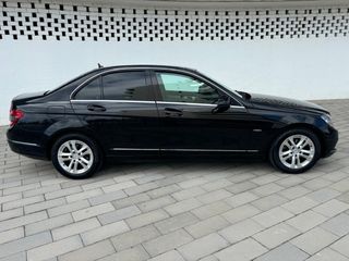 Mercedes-Benz Clase C 2010