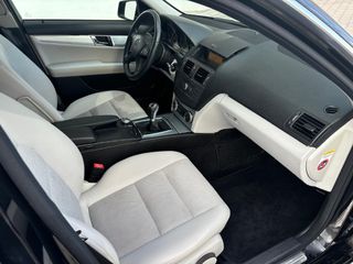Mercedes-Benz Clase C 2010