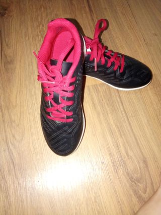 Botas de fútbol niño talla 32