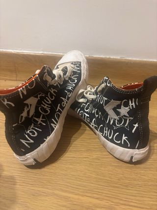 Converse Hombre Negro con Naranja