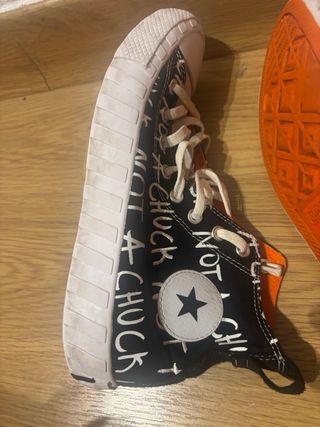 Converse Hombre Negro con Naranja