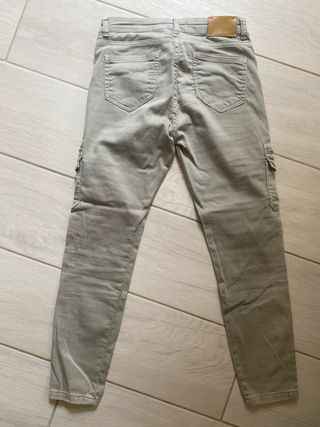 Pantaloni cargo slim verdi