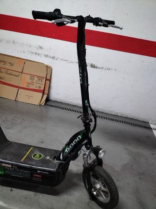Patinete eléctrico Zip con motor